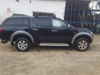 bontott MITSUBISHI L 200 Jobb hátsó Ajtó (Üres lemez)