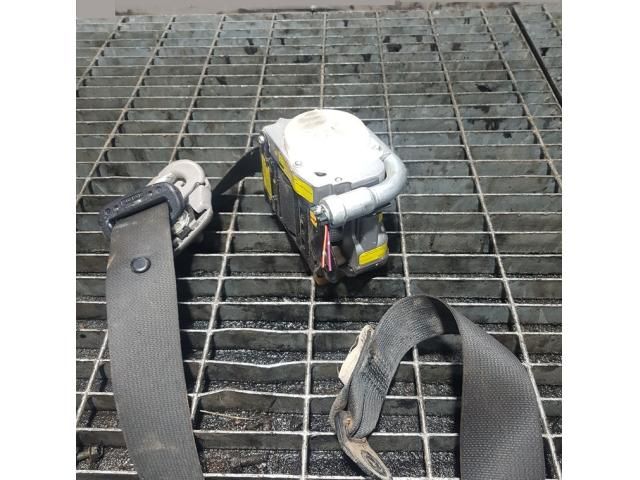 bontott MITSUBISHI L 200 Jobb hátsó Biztonsági Öv