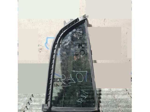 bontott MITSUBISHI L 200 Jobb hátsó Fixüveg (Ajtóban)