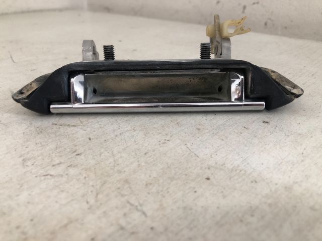 bontott MITSUBISHI L 200 Jobb hátsó Külső Kilincs