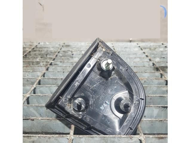 bontott MITSUBISHI L 200 Jobb Hátsó Lámpa