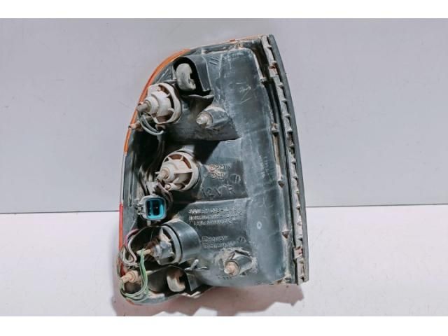 bontott MITSUBISHI L 200 Jobb Hátsó Lámpa