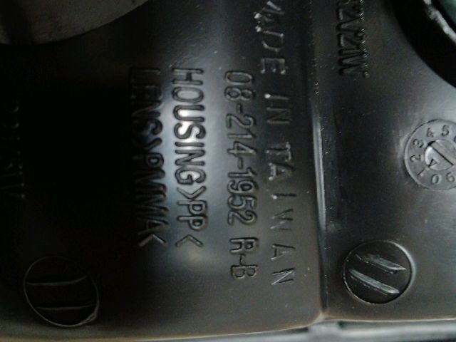 bontott MITSUBISHI L 200 Jobb Hátsó Lámpa