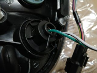 bontott MITSUBISHI L 200 Jobb Hátsó Lámpa