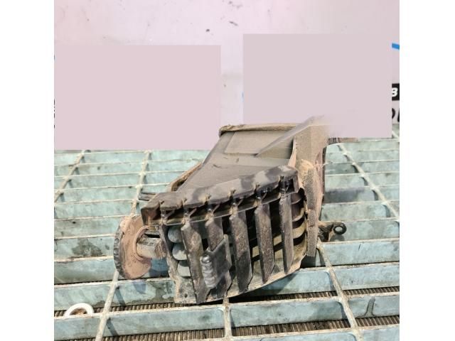 bontott MITSUBISHI L 200 Jobb Szellőző