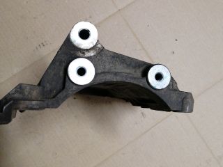 bontott MITSUBISHI L 200 Klímakompresszor Tartó Bak