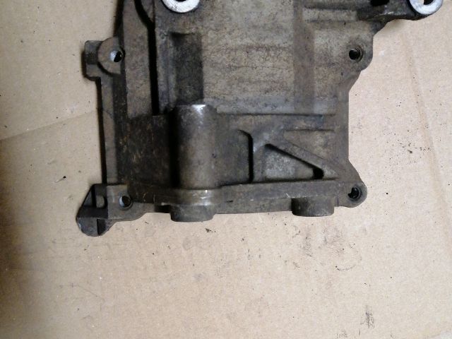 bontott MITSUBISHI L 200 Klímakompresszor Tartó Bak