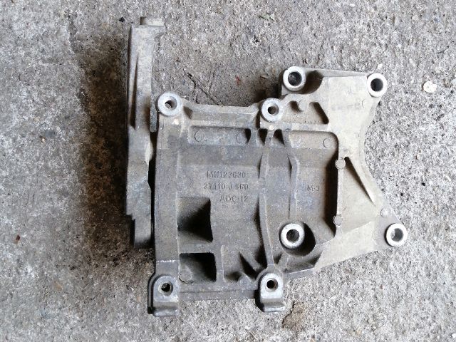 bontott MITSUBISHI L 200 Klímakompresszor Tartó Bak