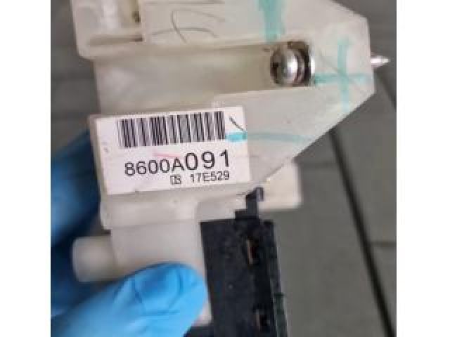 bontott MITSUBISHI L 200 Komplett Kormánykapcsoló (Bajuszkapcsoló)