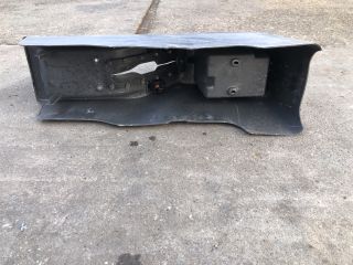 bontott MITSUBISHI L 200 Könyöklő