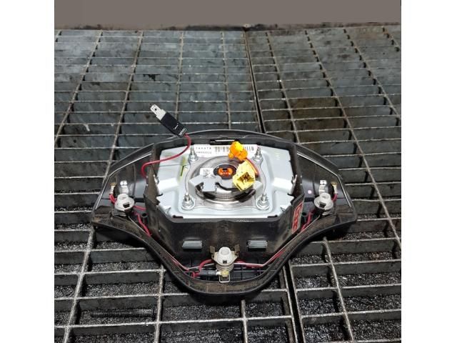 bontott MITSUBISHI L 200 Kormánylégzsák