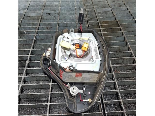 bontott MITSUBISHI L 200 Kormánylégzsák