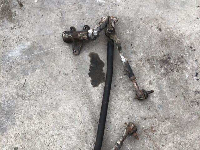 bontott MITSUBISHI L 200 Kormányösszekötő Rúd