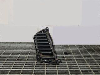 bontott MITSUBISHI L 200 Középső Szellőző