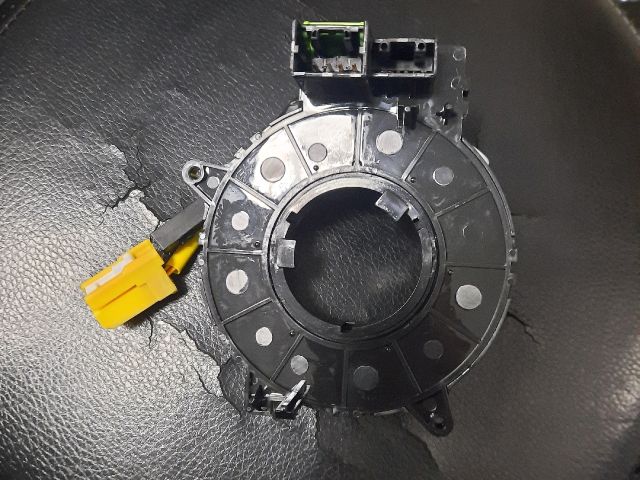 bontott MITSUBISHI L 200 Légzsák Átvezető Szalagkábel