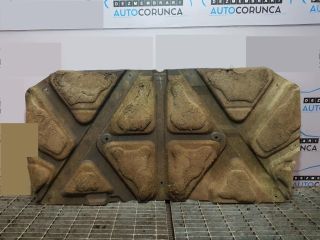 bontott MITSUBISHI L 200 Motorháztető Szigetelés