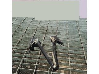 bontott MITSUBISHI L 200 Motorháztető Zsanér Pár