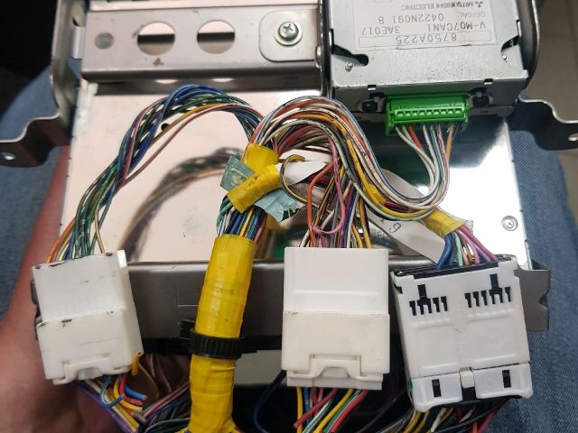 bontott MITSUBISHI L 200 Navigációs Fejegység