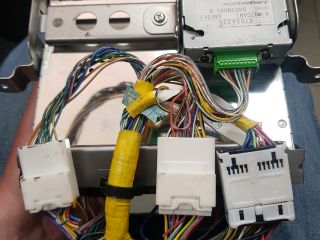 bontott MITSUBISHI L 200 Navigációs Fejegység