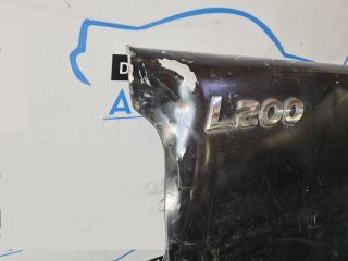 bontott MITSUBISHI L 200 Plató Ajtó