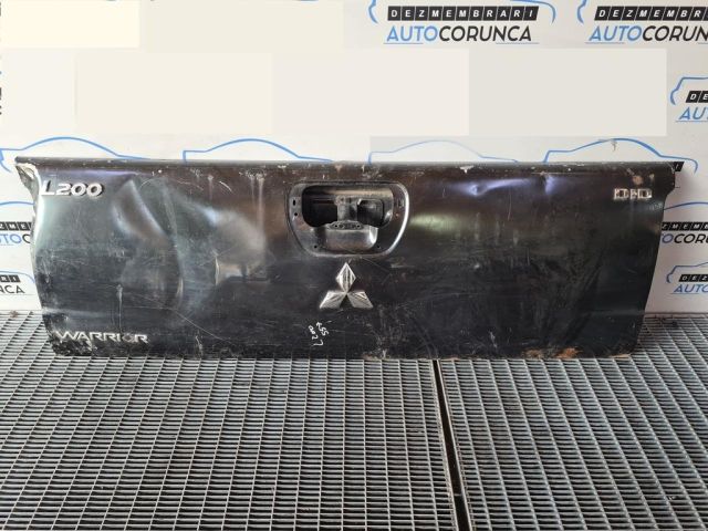 bontott MITSUBISHI L 200 Plató Ajtó