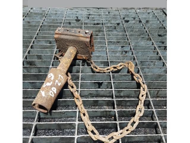 bontott MITSUBISHI L 200 Pótkerék Tartó