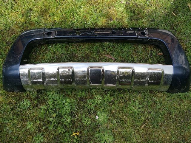 bontott MITSUBISHI L 200 Rendszámtábla Tartó