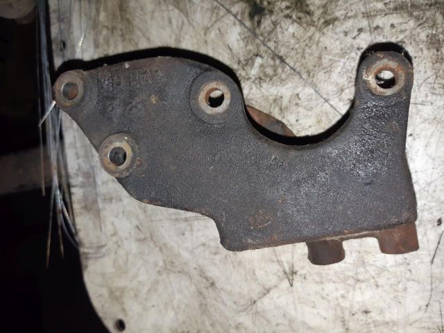 bontott MITSUBISHI L 200 Szervó Tartó Bak (Magában)