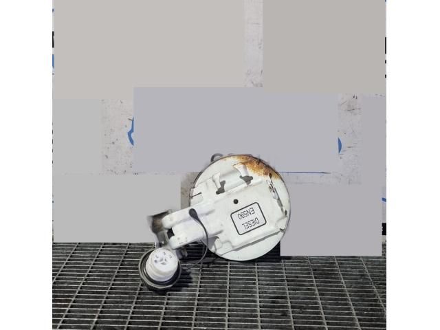 bontott MITSUBISHI L 200 Tankajtó