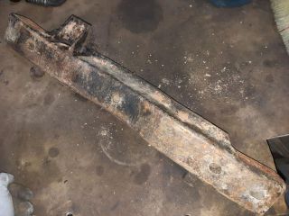 bontott MITSUBISHI L 200 Tartó Bak