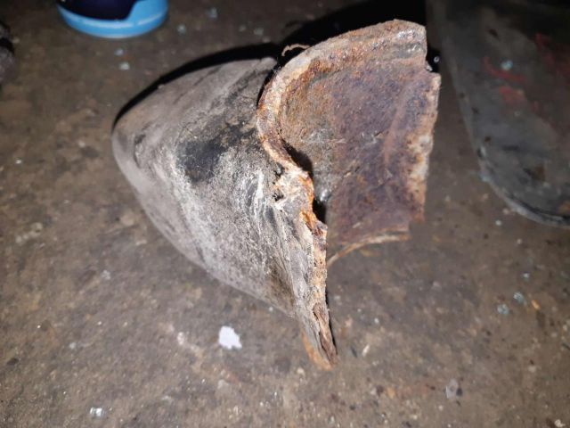 bontott MITSUBISHI L 200 Tartó Bak