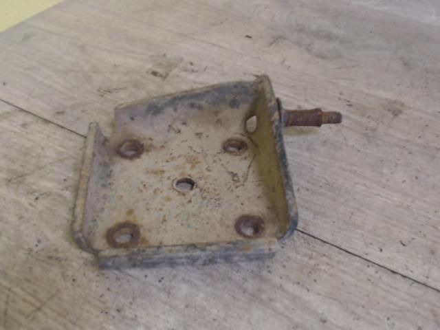 bontott MITSUBISHI L 200 Tartó Bak