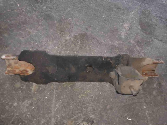 bontott MITSUBISHI L 200 Tartó Bak