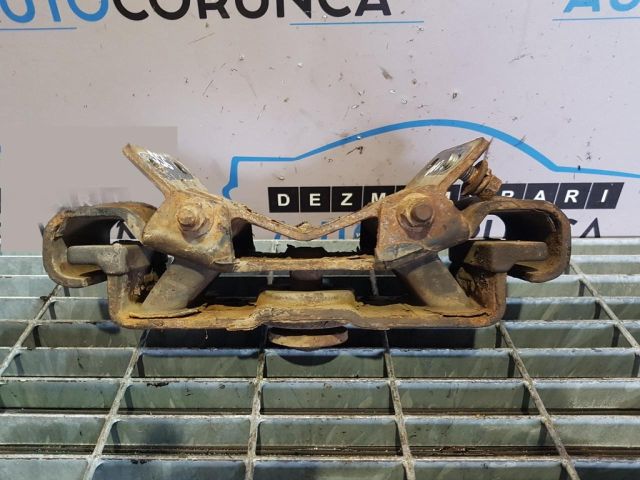 bontott MITSUBISHI L 200 Tartó Bak