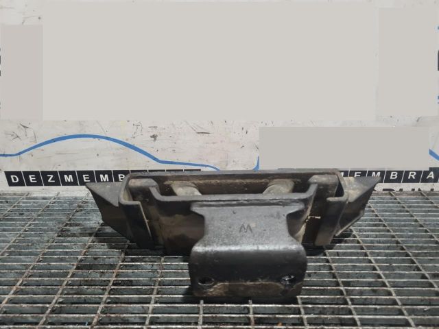 bontott MITSUBISHI L 200 Tartó Bak