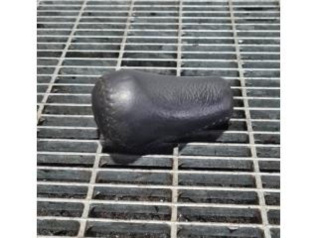 bontott MITSUBISHI L 200 Váltógomb