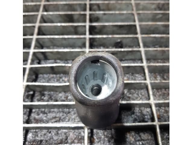 bontott MITSUBISHI L 200 Váltógomb