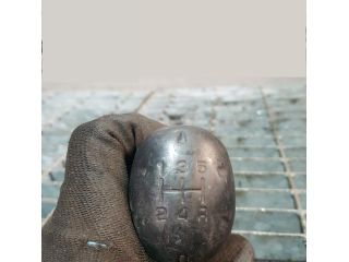 bontott MITSUBISHI L 200 Váltógomb