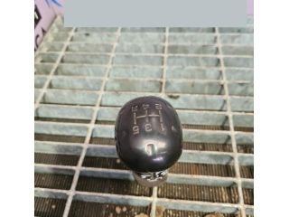 bontott MITSUBISHI L 200 Váltógomb