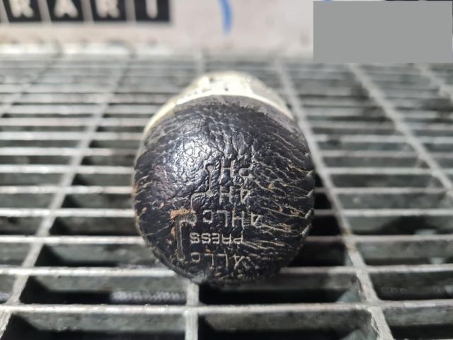 bontott MITSUBISHI L 200 Váltógomb