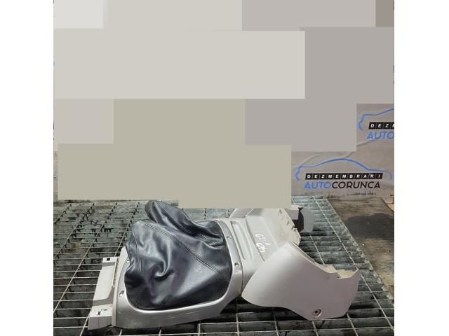 bontott MITSUBISHI L 200 Váltószoknya