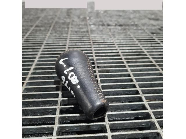 bontott MITSUBISHI L 200 Váltószoknya