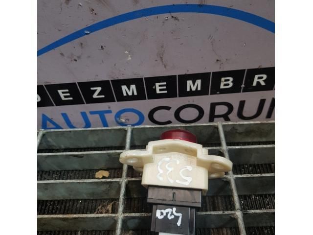 bontott MITSUBISHI L 200 Vészvillogó Kapcsoló