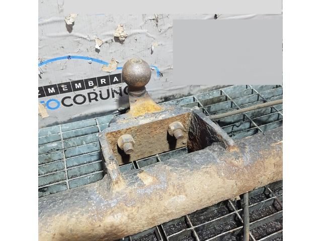 bontott MITSUBISHI L 200 Vonóhorog