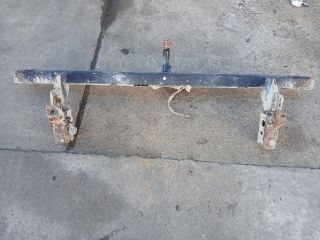 bontott MITSUBISHI L 200 Vonóhorog