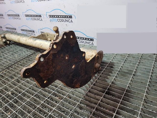 bontott MITSUBISHI L 200 Vonóhorog