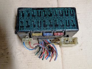 bontott MITSUBISHI L 300 Biztosítéktábla Motortér