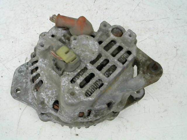 bontott MITSUBISHI L 300 Generátor