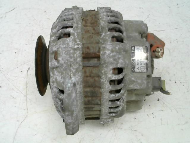 bontott MITSUBISHI L 300 Generátor