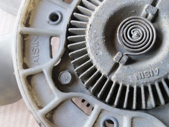 bontott MITSUBISHI L 300 Viszkóventilátor Hűtőventilátor